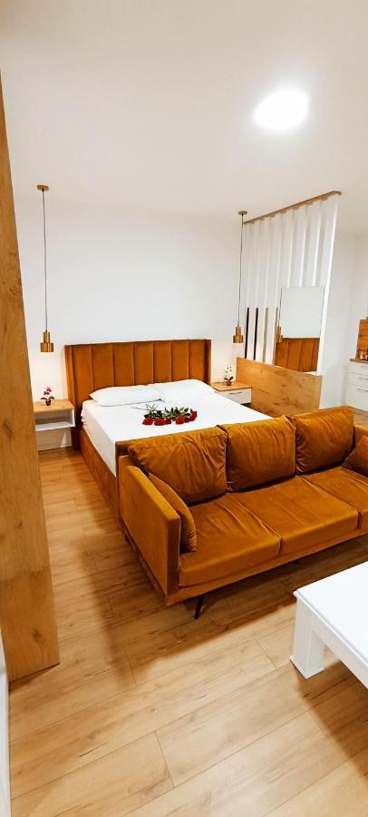 Selvia Apartament تيرانا المظهر الخارجي الصورة